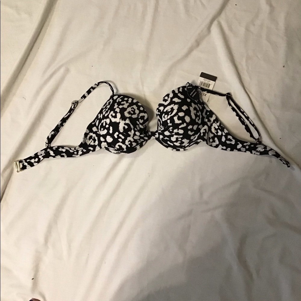 NWT George Bikini top